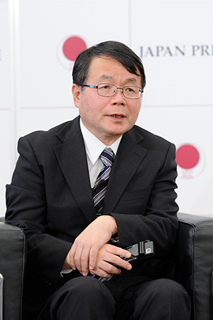 Dr. Hideo Hosono
