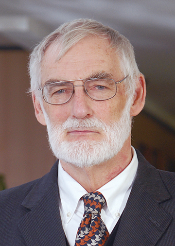 Dr. Dennis L. Meadows (USA)